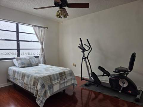 6745 NW 169th St 14F, Hialeah FL - photo 15 of 17