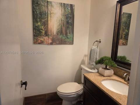 6745 NW 169th St 14F, Hialeah FL - photo 16 of 17