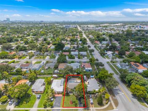 1514 NE 176th St, North Miami Beach FL - photo 23 of 27