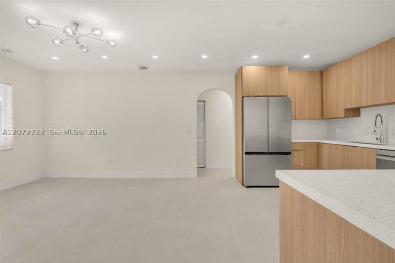 3 bedroom SingleFamilyResidence at 1514 NE 176th St, Fulford By The Sea Sec P, North Miami Beach — photo 4