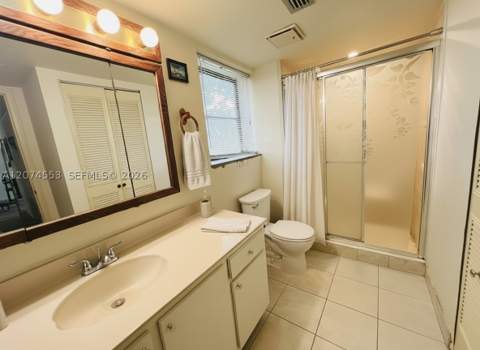 20860 San Simeon Way 205-6, Miami FL - photo 11 of 40