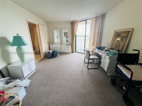 20860 San Simeon Way 205-6, Miami FL - photo 13 of 40