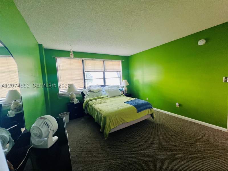 2 bedroom Condominium at 20860 San Simeon Way 205-6, Lakeview Of The Calf Club, Miami — photo 5