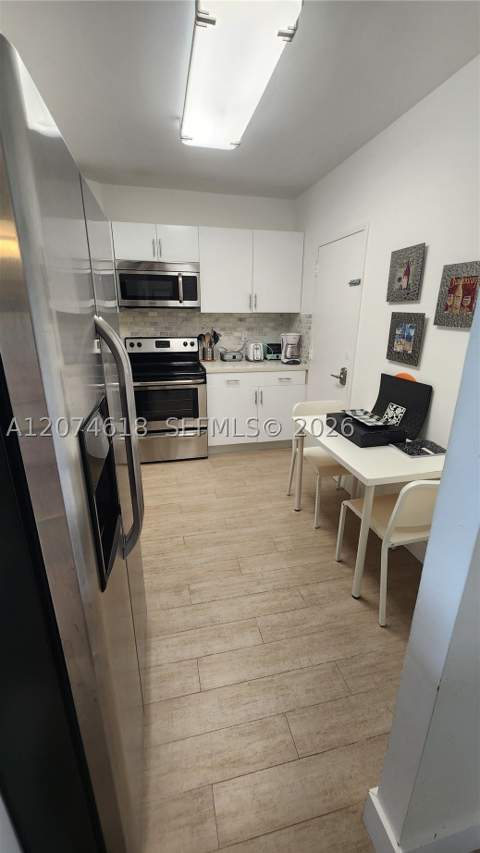 500 Bayview Dr 1725, Sunny Isles Beach FL - photo 6 of 25