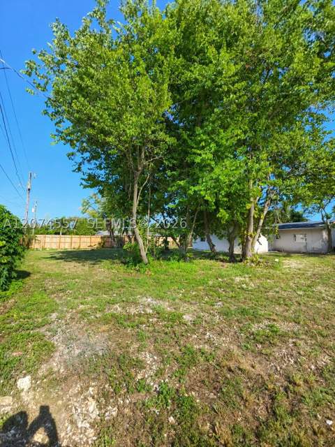 980 NW 13th St, Homestead FL - photo 21 of 25
