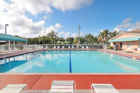 2903 SE 17th Ave 100, Homestead FL - photo 7 of 17