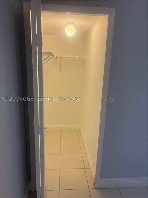 2910 SE 13th Rd 105-44, Homestead FL - photo 11 of 51