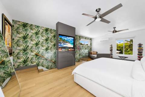 831 NE 109th St, Biscayne Park FL - photo 22 of 67