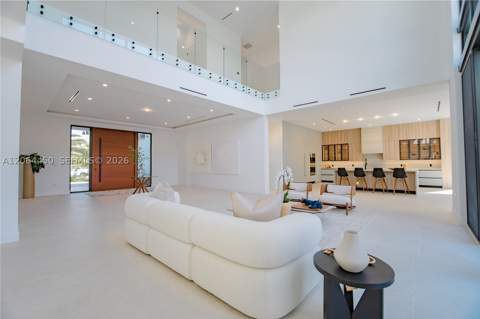 9840 SW 73rd Ct, Pinecrest FL - photo 9 of 54