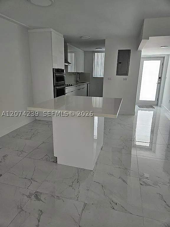 2 bedroom Townhouse at 12337 SW 20th Ter, Greenway Lakes Sec Two, Miami — photo 2