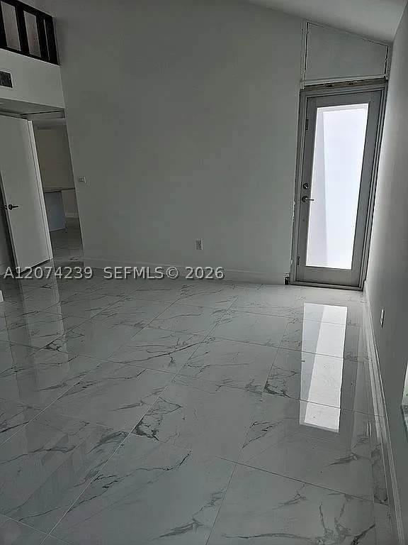 2 bedroom Townhouse at 12337 SW 20th Ter, Greenway Lakes Sec Two, Miami — photo 3