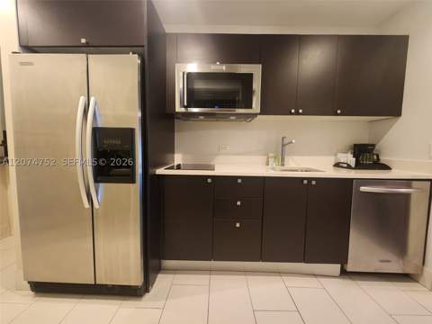 5300 NW 87th Ave 614, Doral FL - photo 8 of 15