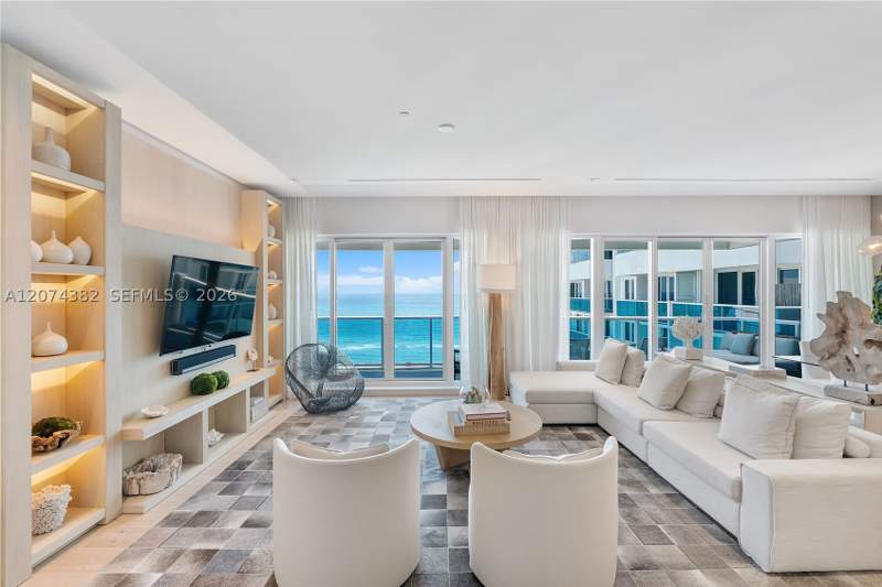 3 bedroom Condominium at 102 24th St Ph-1612, 2399 Collins Avenue, Miami Beach — photo 2