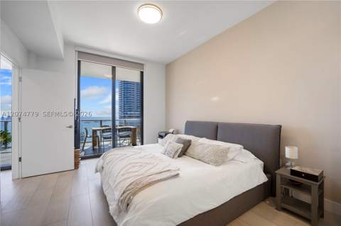1010 Brickell Ave 4701, Miami FL - photo 13 of 21