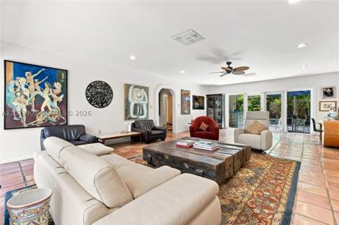 4110 Battersea Rd, Miami FL - photo 15 of 32