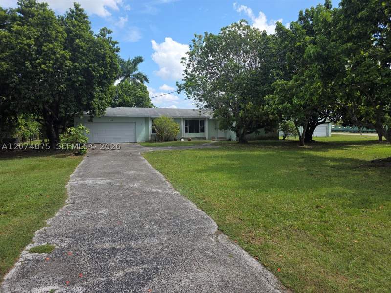 3 bedroom SingleFamilyResidence at 15905 SW 280th St, Redlands Forest, Homestead — photo 2