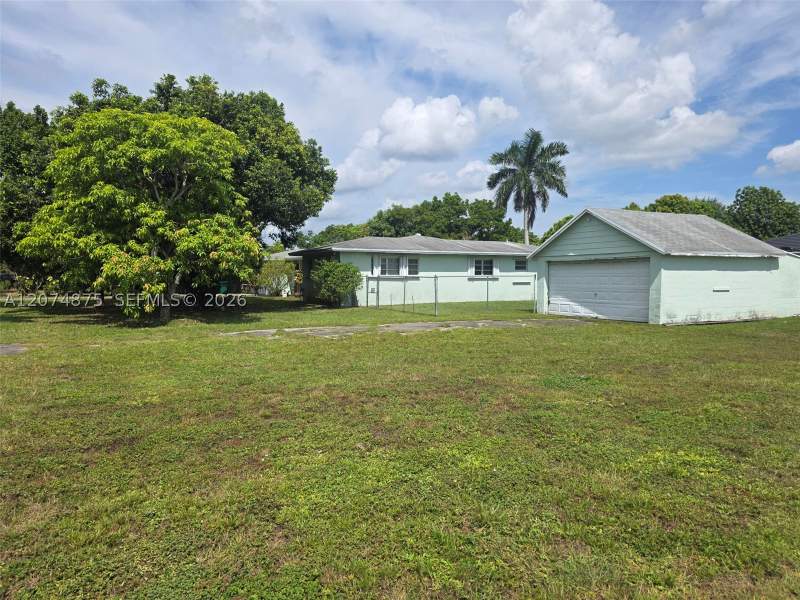 3 bedroom SingleFamilyResidence at 15905 SW 280th St, Redlands Forest, Homestead — photo 4