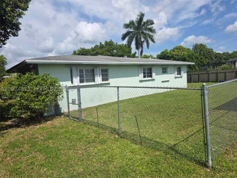 15905 SW 280th St, Homestead FL - photo 9 of 43
