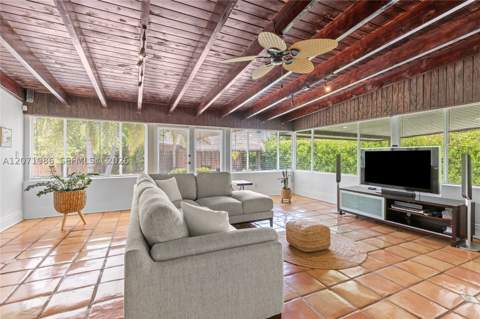 2831 SW 21st Ter, Miami FL - photo 13 of 29