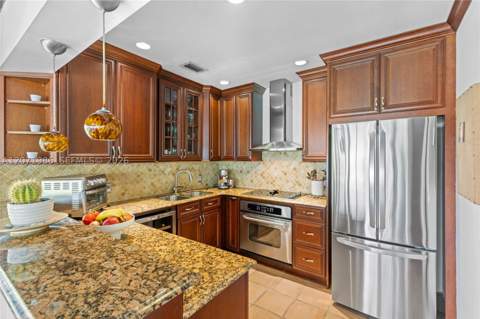 2831 SW 21st Ter, Miami FL - photo 9 of 29