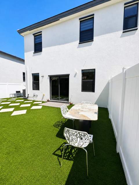 424 NW 203rd Terrace, Miami Gardens FL - photo 19 of 27