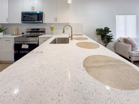 1300 NW 42nd St, Miami FL - photo 12 of 22