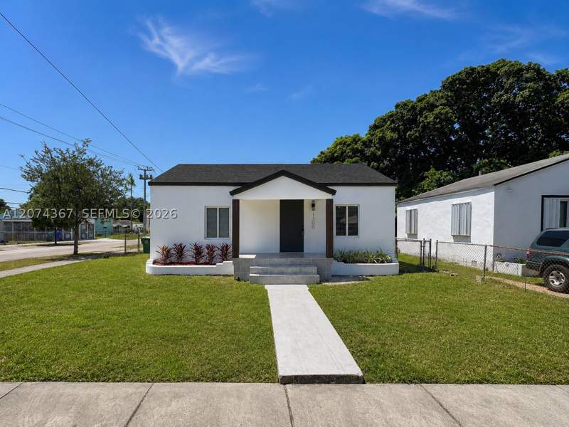 3 bedroom SingleFamilyResidence at 1300 NW 42nd St, N Miami Estates, Miami — photo 2