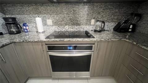5350 NW 84th Ave 1605, Doral FL - photo 18 of 48
