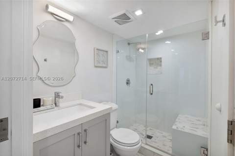 5555 Collins Ave 16B, Miami Beach FL - photo 15 of 35