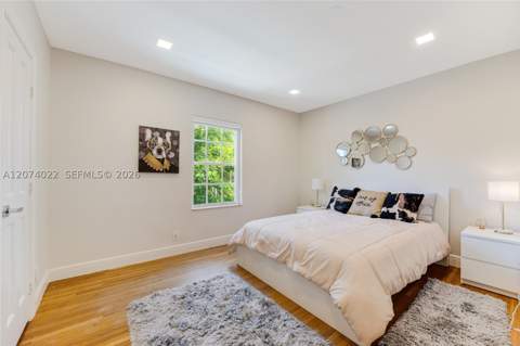 140 N Hibiscus Dr, Miami Beach FL - photo 19 of 41