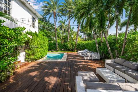140 N Hibiscus Dr, Miami Beach FL - photo 6 of 41