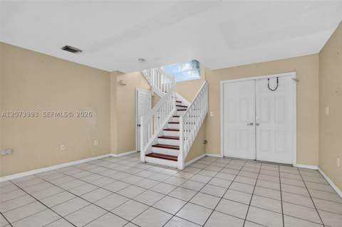253 NE 211th Ter, Miami FL - photo 9 of 45