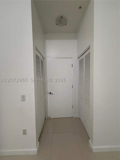 7661 NW 107th Ave 813, Doral FL - photo 7 of 9