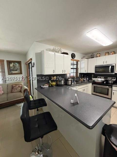 15322 SW 144th Pl, Miami FL - photo 7 of 31