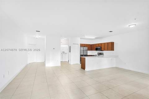 260 NW 109th Ave 204, Miami FL - photo 6 of 23