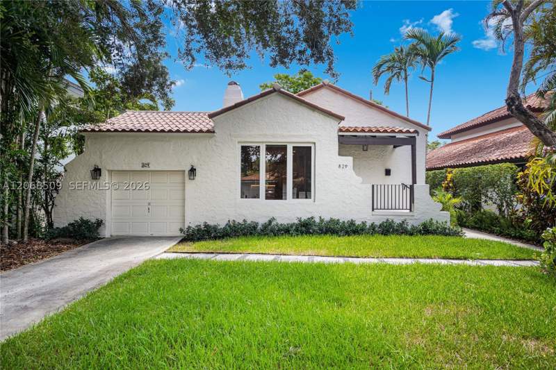 4 bedroom SingleFamilyResidence at 829 Genoa St, Coral Gables Granada Sec, Coral Gables — photo 3