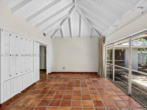 5710 SW 89th Ave, Miami FL - photo 7 of 55
