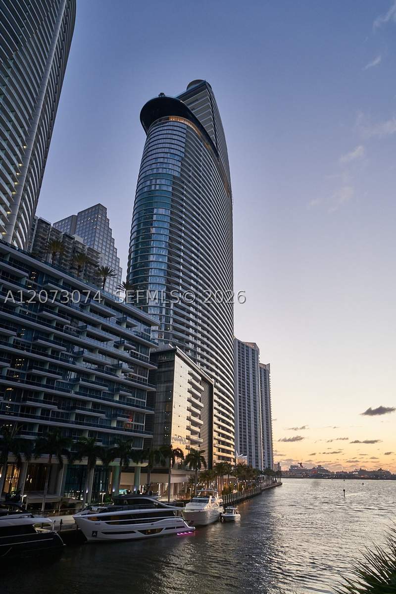 1 bedroom Condominium at 300 Biscayne Boulevard Way 2608W, Aston Martin Residences, Miami — photo 2