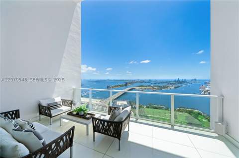 1040 Biscayne Blvd 4403, Miami FL - photo 14 of 49