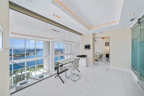 1040 Biscayne Blvd 4403, Miami FL - photo 21 of 49