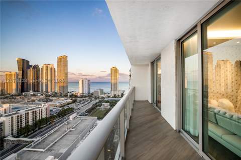 330 Sunny Isles Blvd 5-2403, Sunny Isles Beach FL - photo 13 of 30