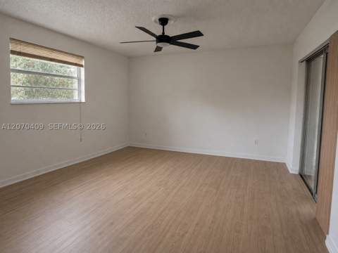 20200 SW 90th Ave Rd, Cutler Bay FL - photo 13 of 33
