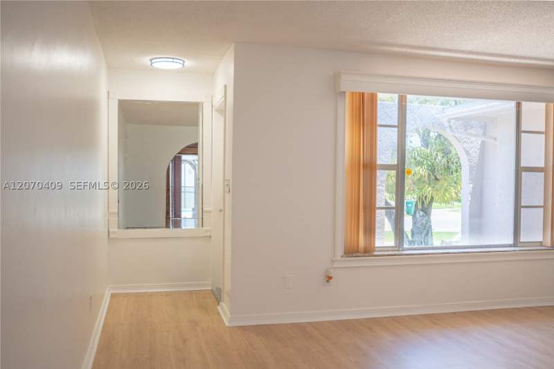 4 bedroom SingleFamilyResidence at 20200 SW 90th Ave Rd, Old Cutler Cove, Cutler Bay — photo 2