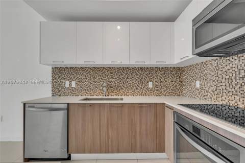 5300 Paseo Blvd 1807, Doral FL - photo 14 of 37