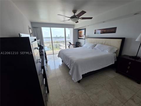 18081 Biscayne Blvd Boat Slip & Unit 1805, Aventura FL - photo 12 of 45