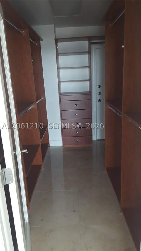 18081 Biscayne Blvd Boat Slip & Unit 1805, Aventura FL - photo 18 of 45