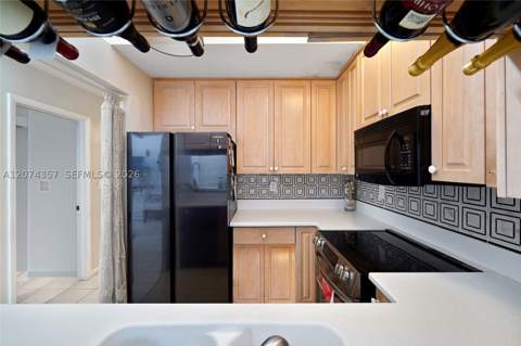 7762 SW 99th St, Miami FL - photo 13 of 35