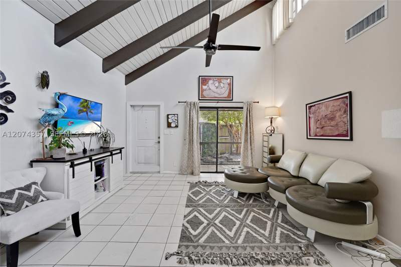 2 bedroom Condominium at 7762 SW 99th St, Kendall Trace Condo, Miami — photo 4
