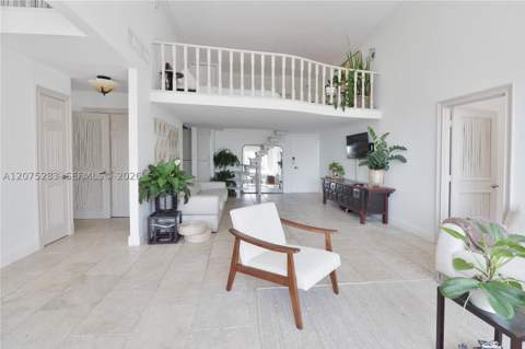 6770 Indian Creek Dr Te, Miami Beach FL - photo 10 of 11