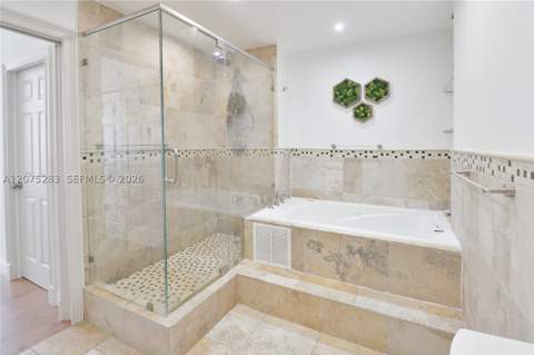 6770 Indian Creek Dr Te, Miami Beach FL - photo 9 of 11